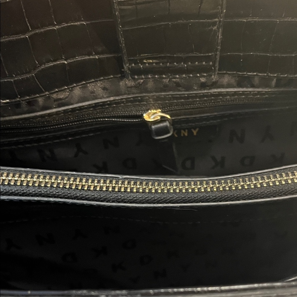 DKNY Black Croc-Patterned Purse - Picture 5 of 10